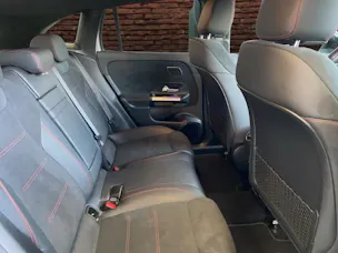 Mercedes-Benz EQA 300 4M Swiss Star AMG