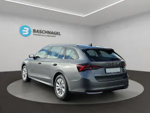 Škoda Octavia Combi 1.5 TSI mHEV DSG Dynamic