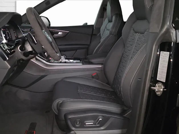 Audi RSQ8 performance quattro