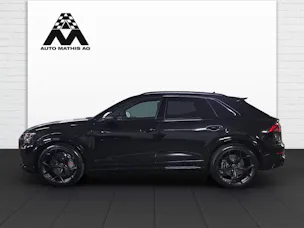 Audi RSQ8 performance quattro