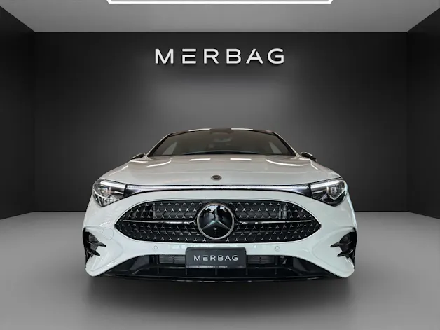 Mercedes-Benz CLA 220 8G-DCT 4Matic AMG Line