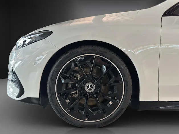 Mercedes-Benz CLA 220 8G-DCT 4Matic AMG Line