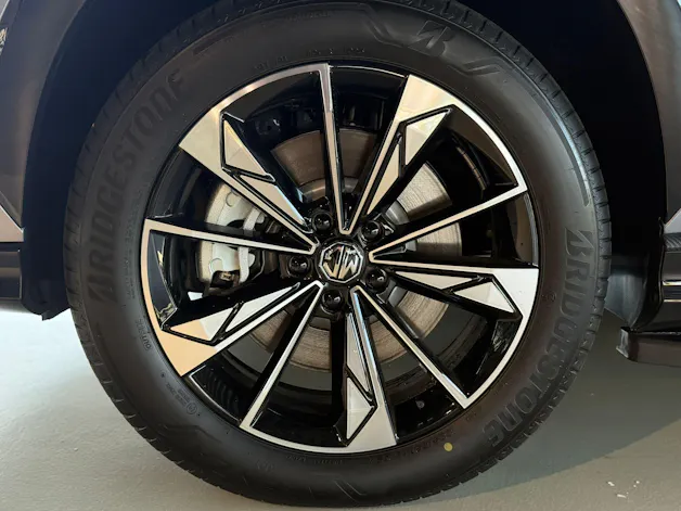 MG HS 1.5 T PHEV Luxury