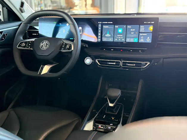 MG HS 1.5 T PHEV Luxury