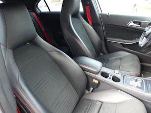 Mercedes-Benz A 45 AMG 4Matic Speedshift 7G-DCT