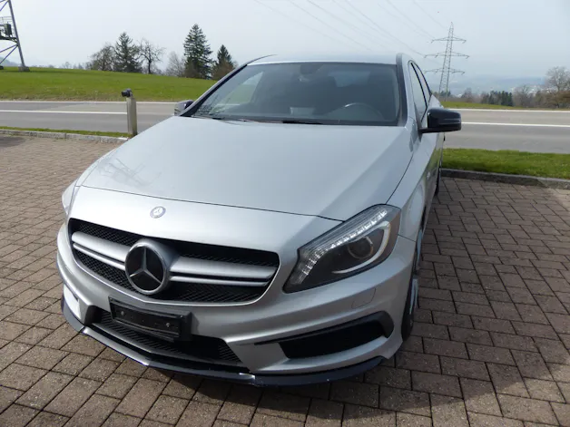 Mercedes-Benz A 45 AMG 4Matic Speedshift 7G-DCT