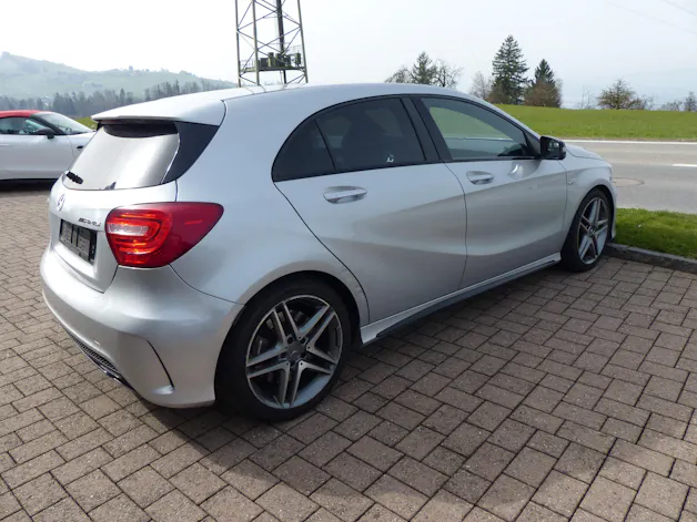 Mercedes-Benz A 45 AMG 4Matic Speedshift 7G-DCT