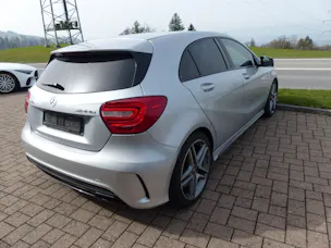 Mercedes-Benz A 45 AMG 4Matic Speedshift 7G-DCT