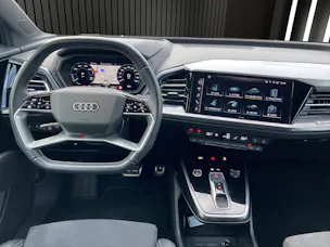 AUDI Q4 e-tron Sportback 50 quattro
