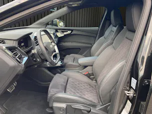 AUDI Q4 e-tron Sportback 50 quattro