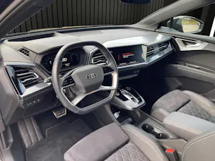 AUDI Q4 e-tron Sportback 50 quattro