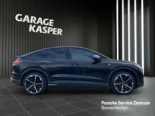 AUDI Q4 e-tron Sportback 50 quattro
