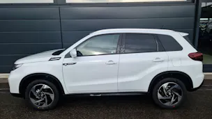 Suzuki Vitara 1.4 T Sakura Top Hybrid 4x4