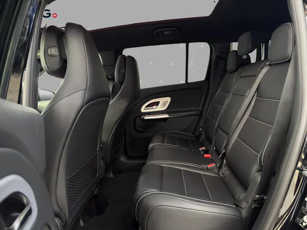 Mercedes-Benz GLB 350 4MATIC with EQ Technology