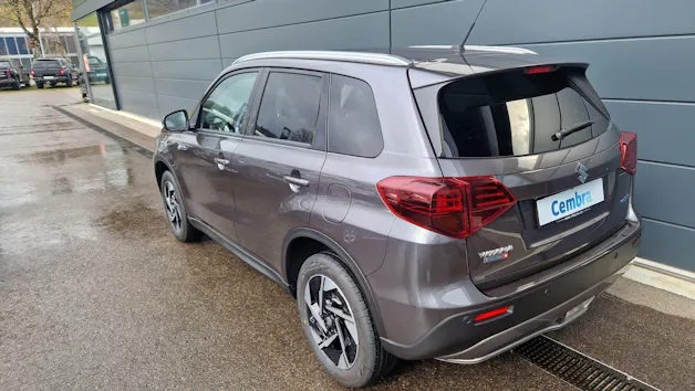 Suzuki Vitara 1.4 T Sakura Top Hybrid 4x4