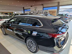Škoda Superb Combi 2.0 TDi L&K 4x4 DSG