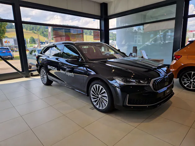 Škoda Superb Combi 2.0 TDi L&K 4x4 DSG