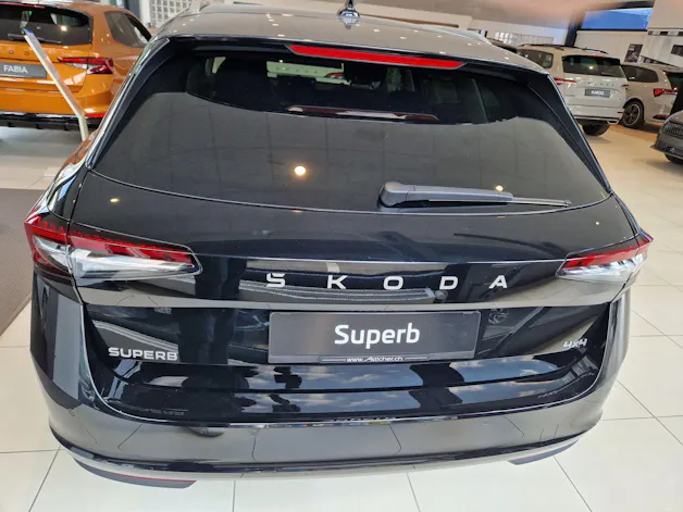 Škoda Superb Combi 2.0 TDi L&K 4x4 DSG