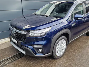 Suzuki S-Cross 1.4 T Sakura Hybrid 4x4
