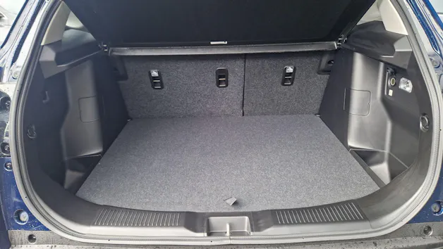 Suzuki S-Cross 1.4 T Sakura Hybrid 4x4