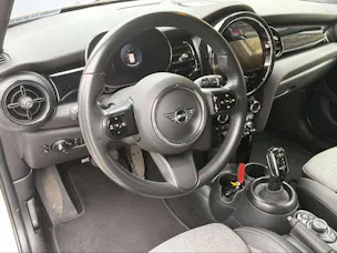 Mini Cooper Camden Edition Steptronic DKG