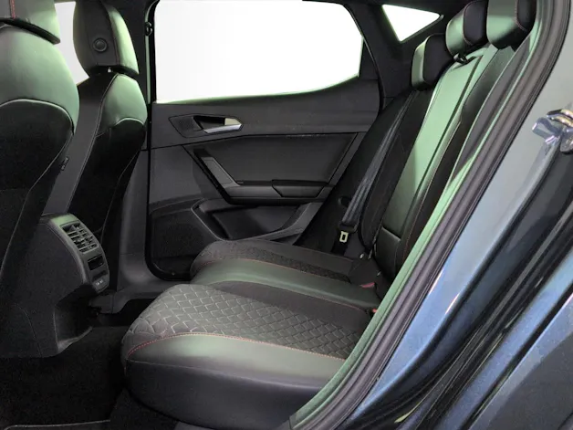 SEAT Leon 1.5 eTSI mHEV DSG FR