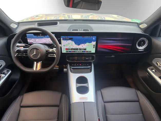 Mercedes-Benz NEW GLB 350 4M EQ