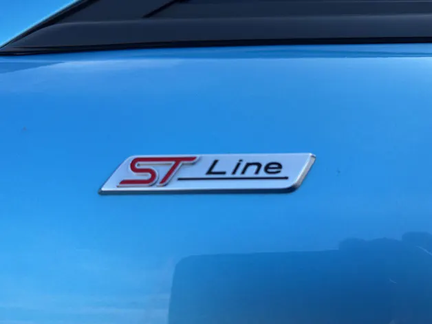Ford Fiesta 1.0 EcoB Hybrid ST-Line Vignale