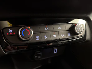 Fahrzeugbild OPEL Corsa 1.2 T Hybrid Viva