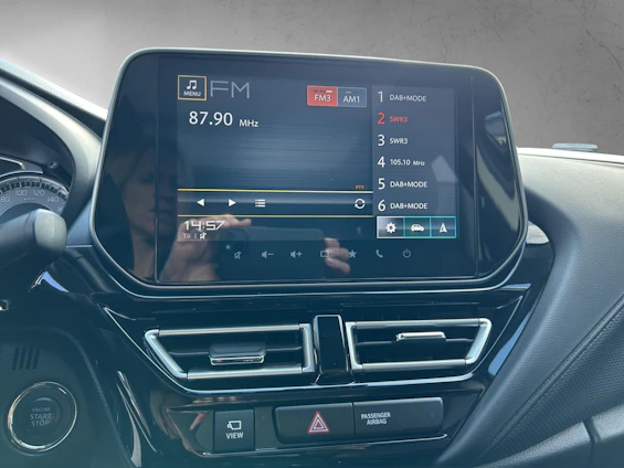 Fahrzeugbild 10 Fahrzeugbild 10