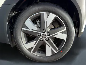 Toyota Aygo X 1.5 VVT-i HSD Comfort