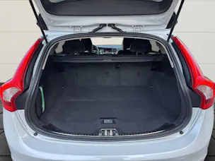 Volvo V60 Kombi 2.0 T6 Executive AWD S/S