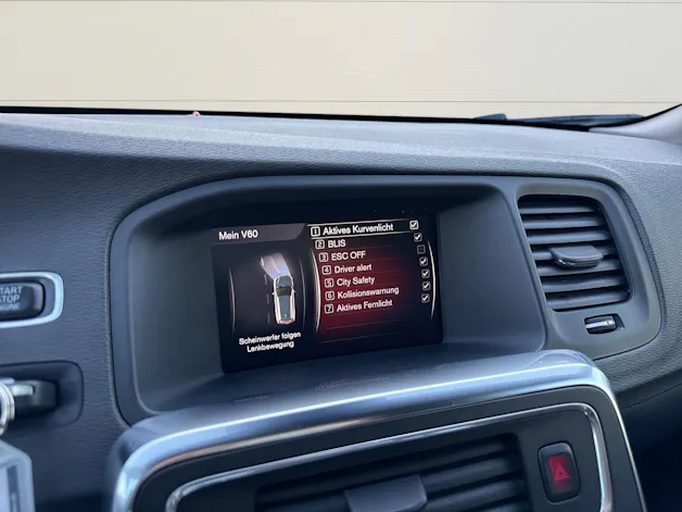 Volvo V60 Kombi 2.0 T6 Executive AWD S/S