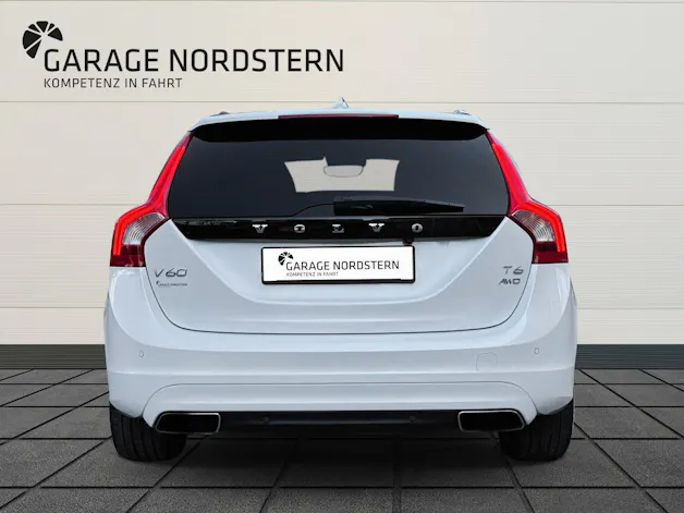 Volvo V60 Kombi 2.0 T6 Executive AWD S/S