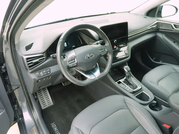 Hyundai Ioniq 1.6 GDi Plug-in Hybrid Launch Plus