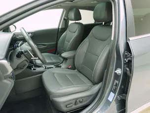Hyundai Ioniq 1.6 GDi Plug-in Hybrid Launch Plus