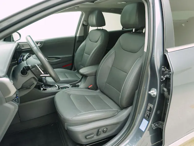 Hyundai Ioniq 1.6 GDi Plug-in Hybrid Launch Plus