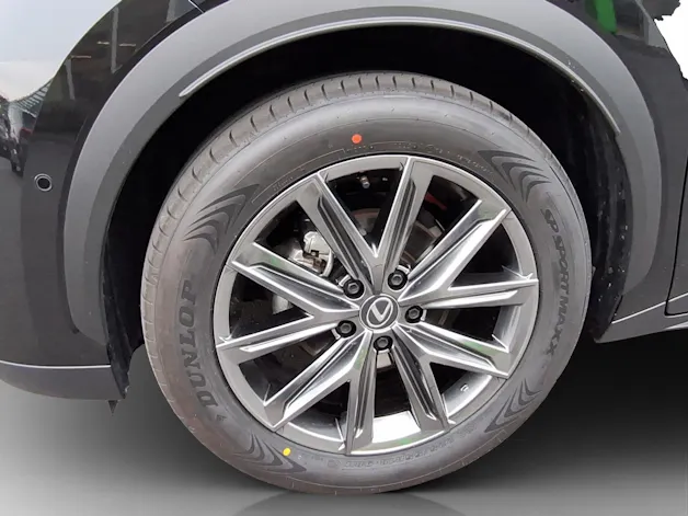 Lexus LBX 1.5 Hybrid Relax AWD