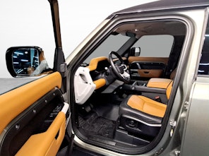 Fahrzeugbild LAND ROVER Defender 110 2.0 P400e X-Dynamic HSE