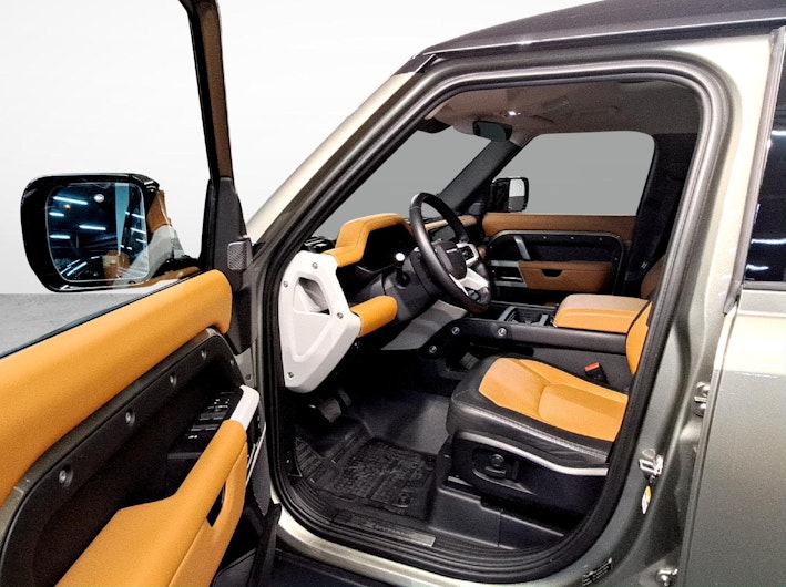 Fahrzeugbild LAND ROVER DEFENDER