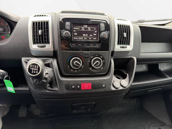 image du véhicule 6