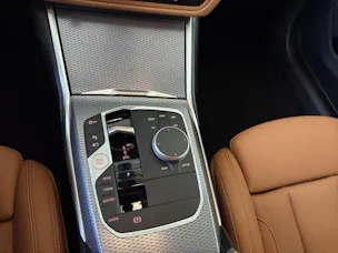 BMW 320e xDrive SAG Touring