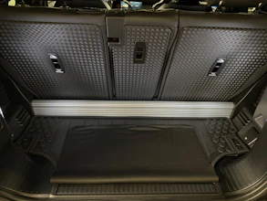 https://vehicle.imgix.net/4227043/9067f3b7-aaf8-4280-b7f1-7da984d6ce5c.jpg