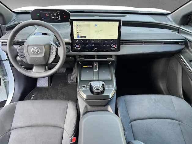 Toyota C-HR+ Premium AWD