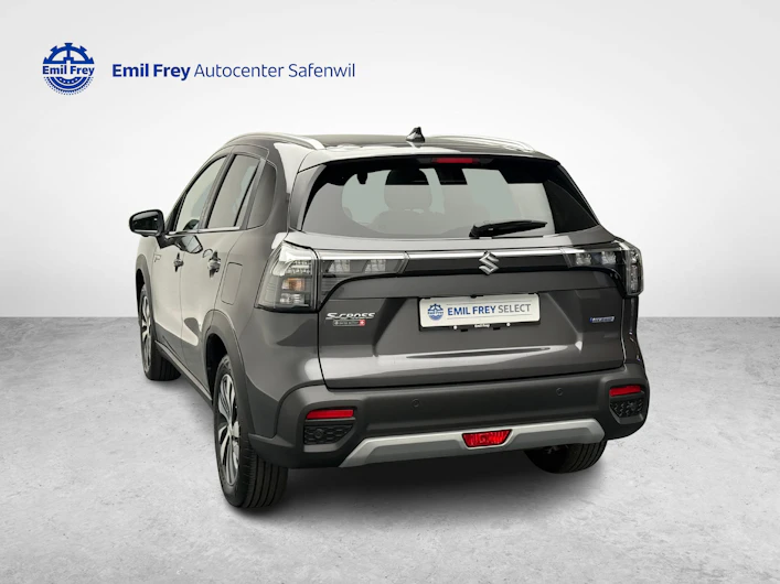 Fahrzeugbild SUZUKI S-CROSS