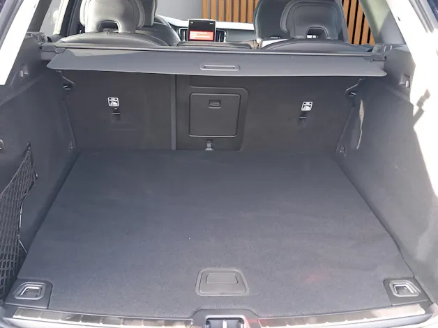 Volvo XC60 2.0 T6 TE Ultra Dark eAWD