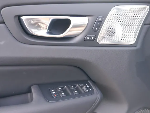 Volvo XC60 2.0 T6 TE Ultra Dark eAWD