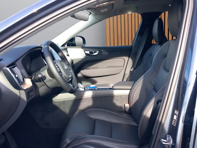 Volvo XC60 2.0 T6 TE Ultra Dark eAWD