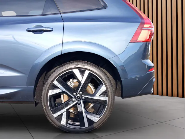 Volvo XC60 2.0 T6 TE Ultra Dark eAWD