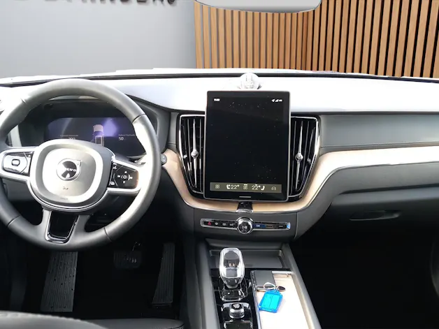 Volvo XC60 2.0 T6 TE Ultra Dark eAWD